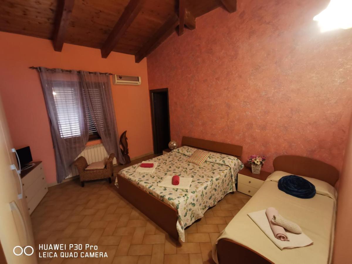Bed And Breakfast "Anna" Bagnara Calabra Bagian luar foto
